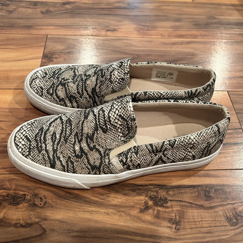 Keds Dreamfoam Snakeskin Print Slip On Shoes